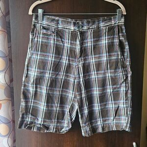 JF J.Ferrar Brown Plaid Cargo Shorts Size 32